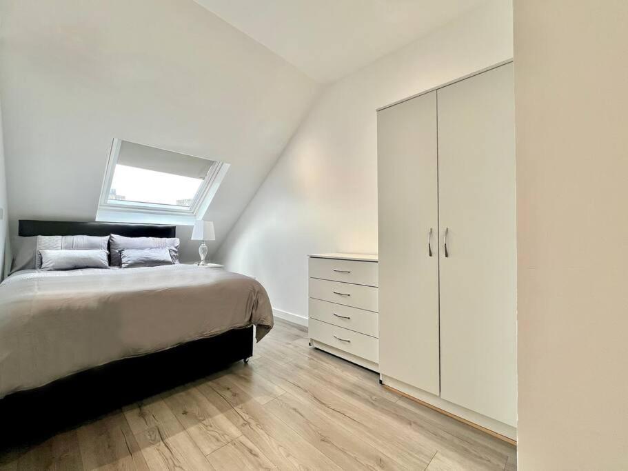 Stunning Modern 1 Bed Flat In Southsea