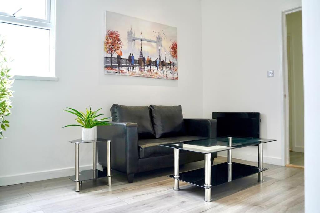 Stunning Modern 1 Bed Flat In Southsea Appartement